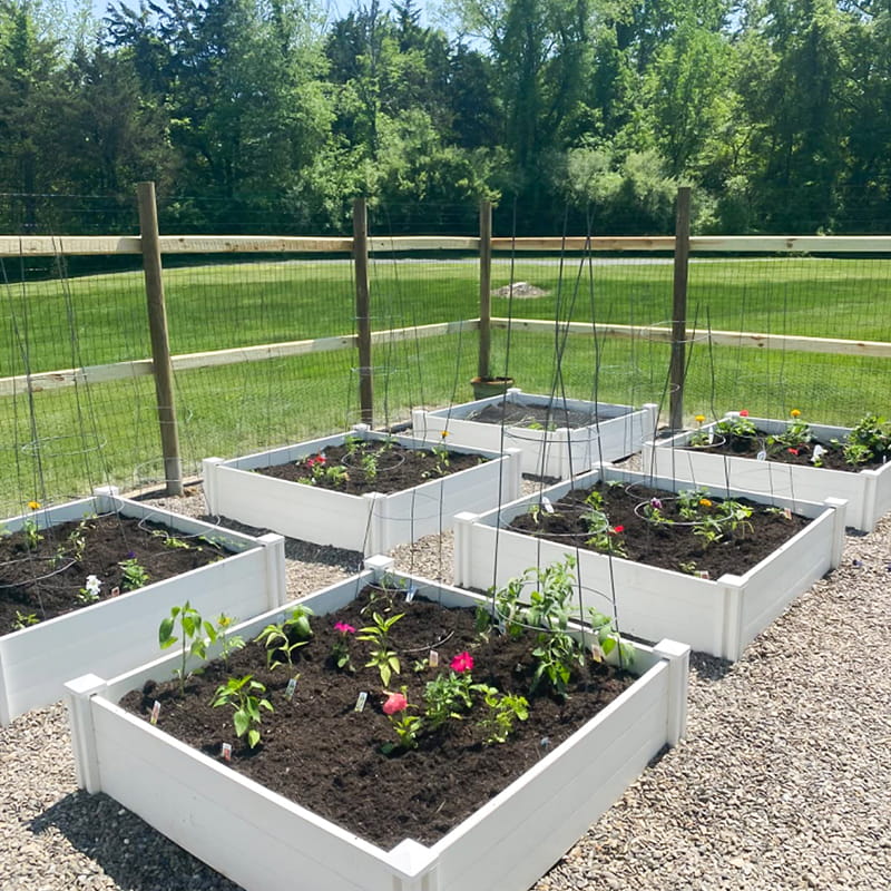 Zakázková velikost PVC zahradní postel